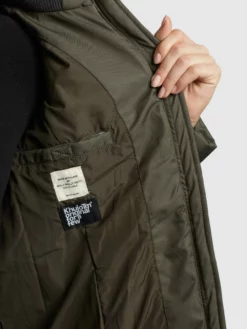 Khujo Talvitakki -Khujo Myyntikauppa fe35e2f344ed1c11e5abb78936ded490 scaled